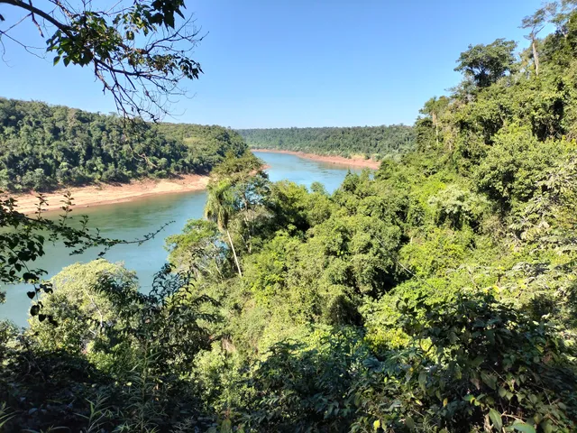 Yryapu turismo guaraní