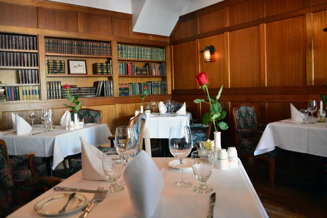 Old Surrey Restaurant