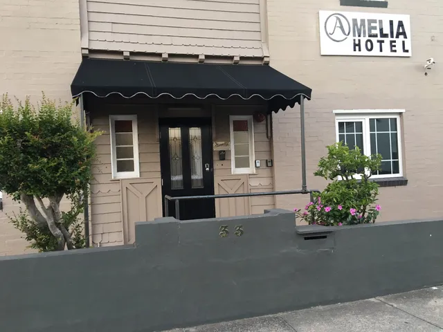 Amelia Hotel