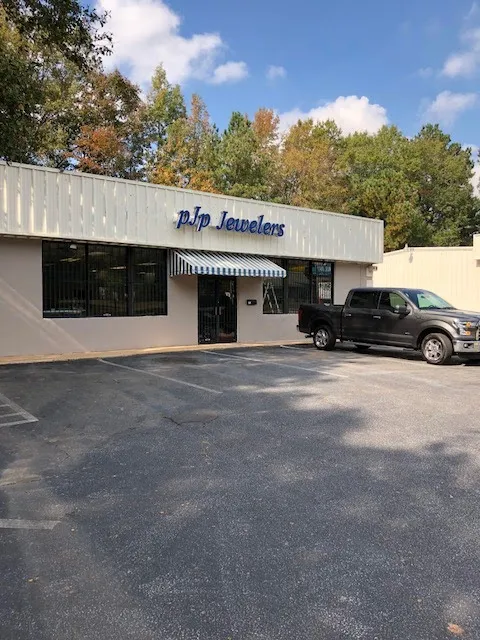 M&M Jewelry and Frills, LLC