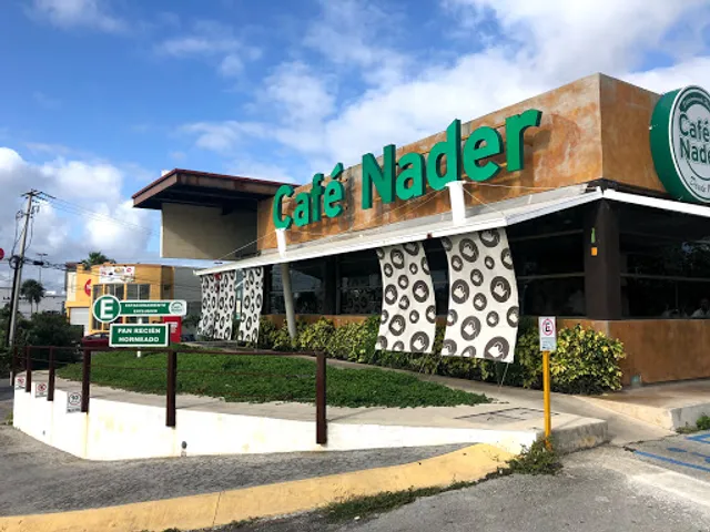 Café Nader Cumbres