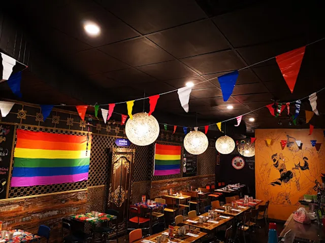 Si Lom Thai Bistro (ร้านสีลม โตรอนโต้)