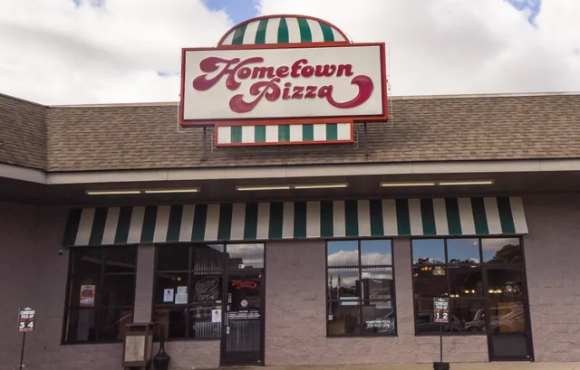 Hometown Pizza - Taylorsville