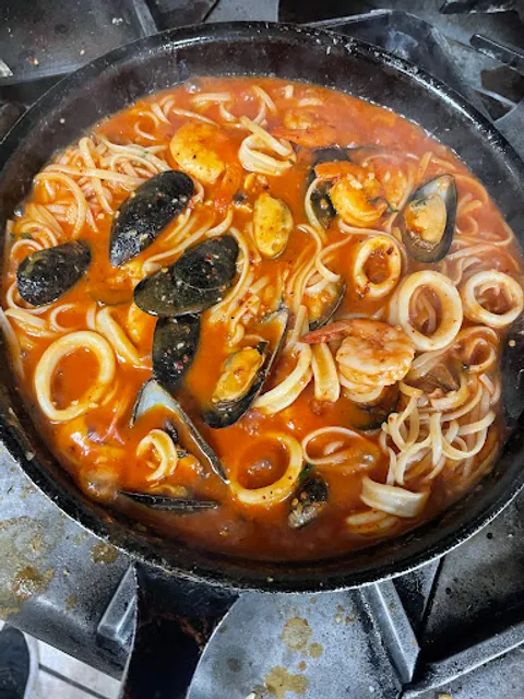 AG Pizza and Restaurant