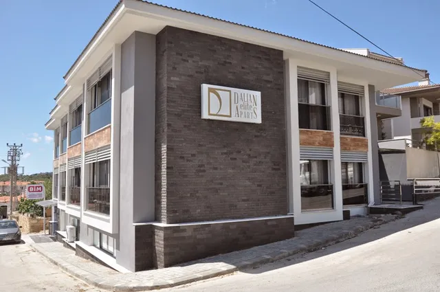 Daliann Elite Aparts
