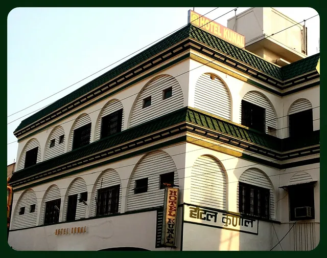 Hotel Kunal Regency