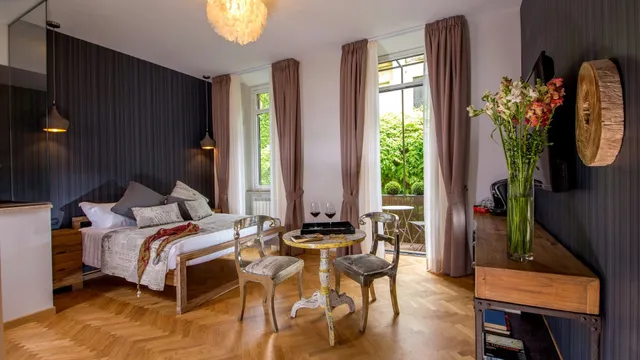 QT Suites & Apartments