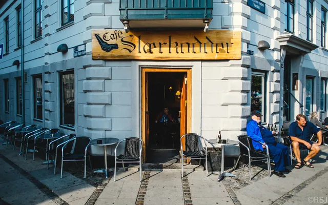 Cafe Stærkodder