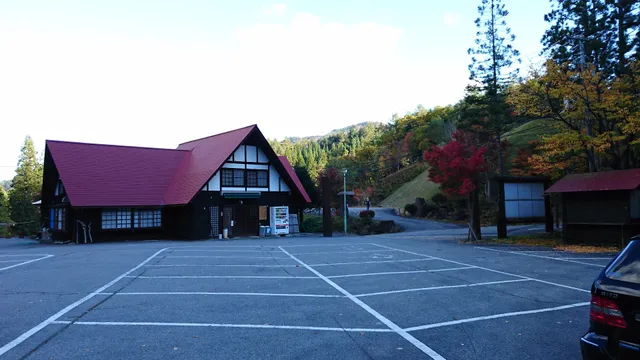 Utsue Shijuhachitaki Camping Ground