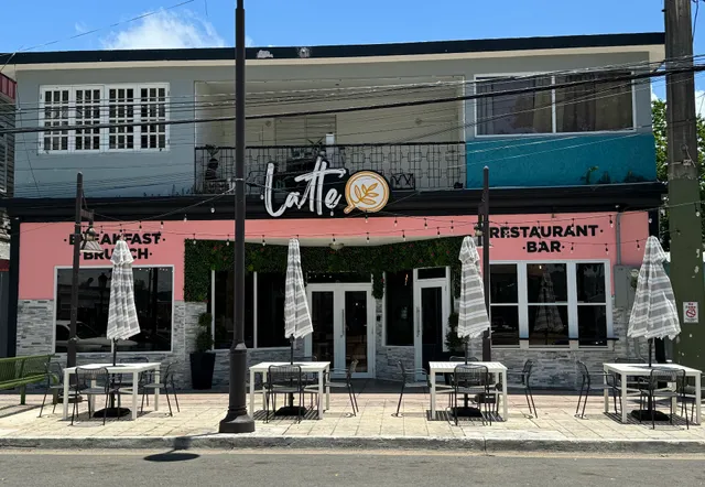 Latte by D' Coffee Shop