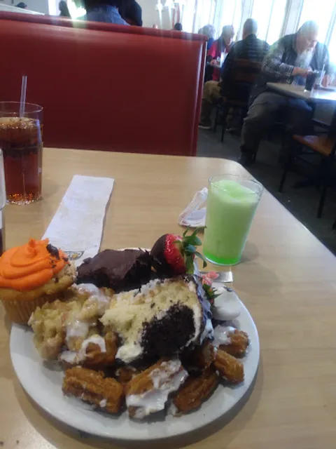Golden Corral Buffet & Grill