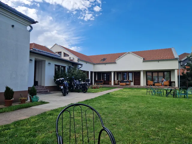 Mladenovic apartments