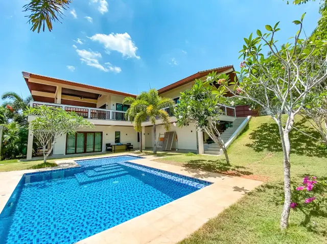 Cliff Haven Pool Villa Krabi