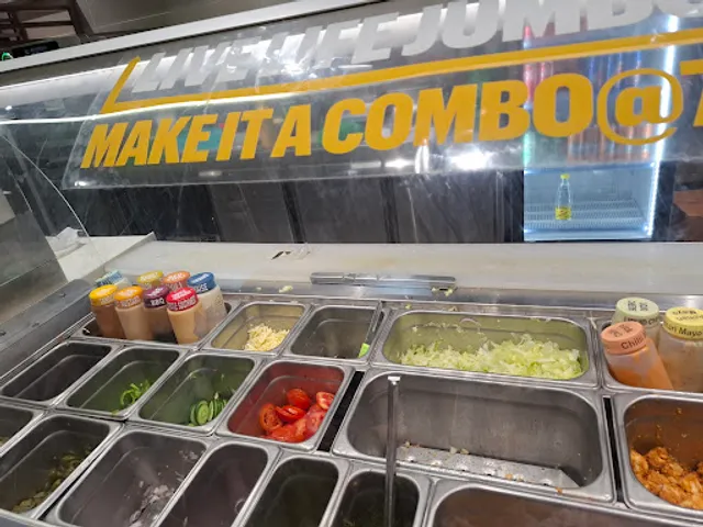 Subway Rustomjee Thane