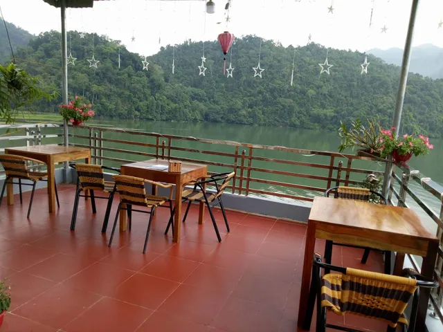 Nhà Nghỉ Sơn Lâm Homestay