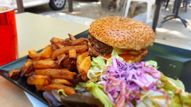 Café Tabac de la Place