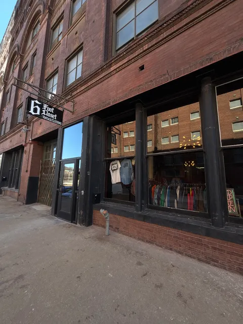 6 Foot Closet