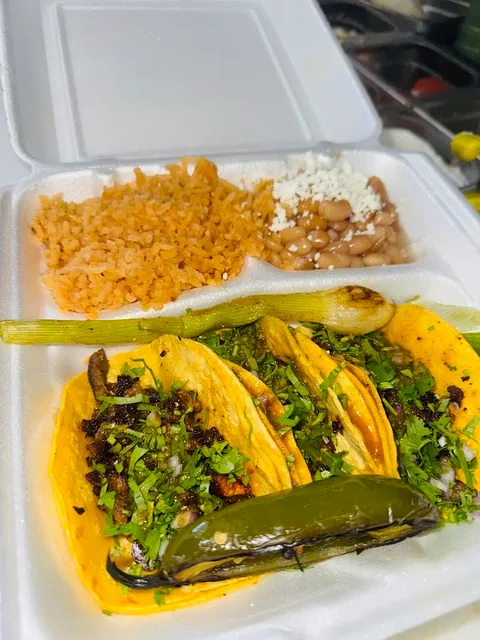 Birrieria king tijuana style