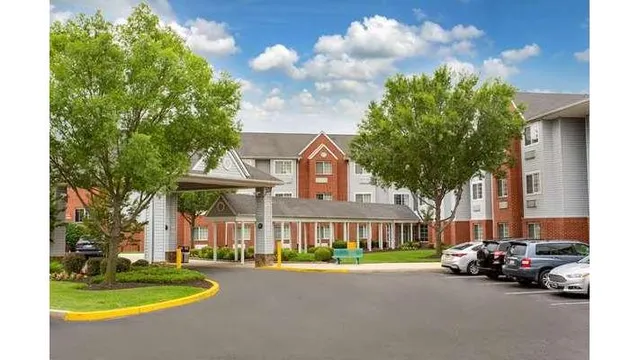 Microtel Inn & Suites by Wyndham Philadelphia Airport