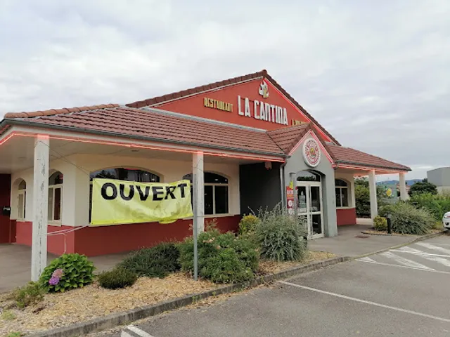 La Cantina