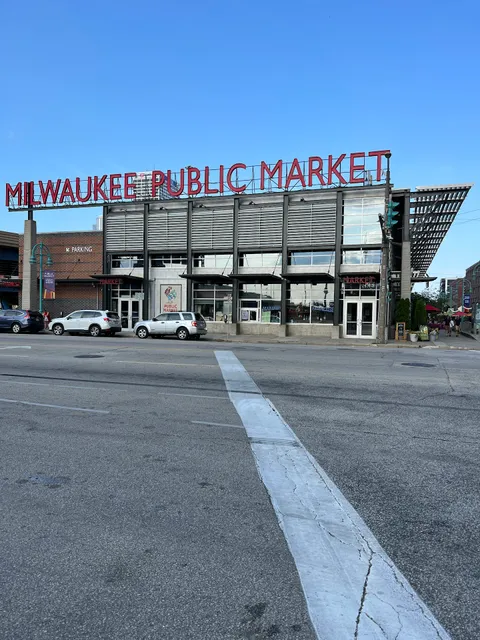 Freese's Candy Shoppe & Heavenly Roasted Nuts | Historic Third Ward, Milwaukee