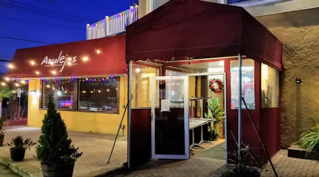 Azulejos Fine Mexican Cuisine