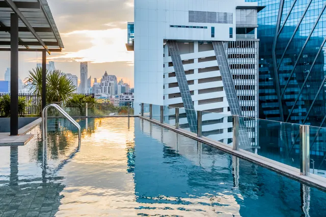 Seekers Finders Rama IV Hotel