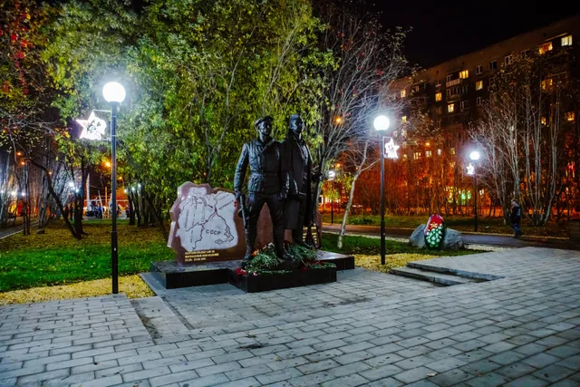 Skver Mezhdu Ulitsami Khlobystova I Nevskogo