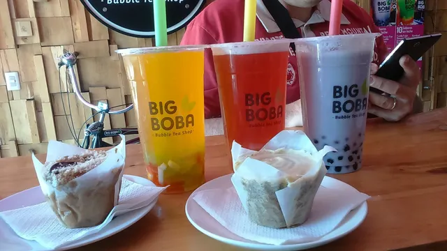 Big Boba Bubble Tea Shop