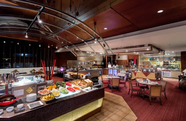 Kad Kafé Restaurant at Shangri-La Chiang Mai