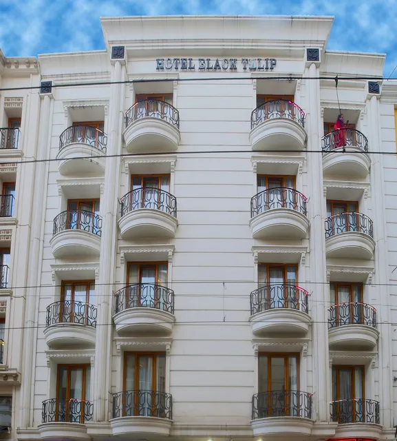 Hotel Black Tulip