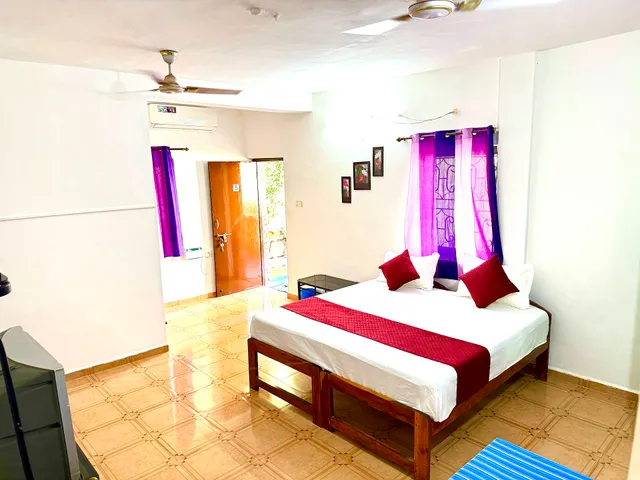 Deepti Guest House