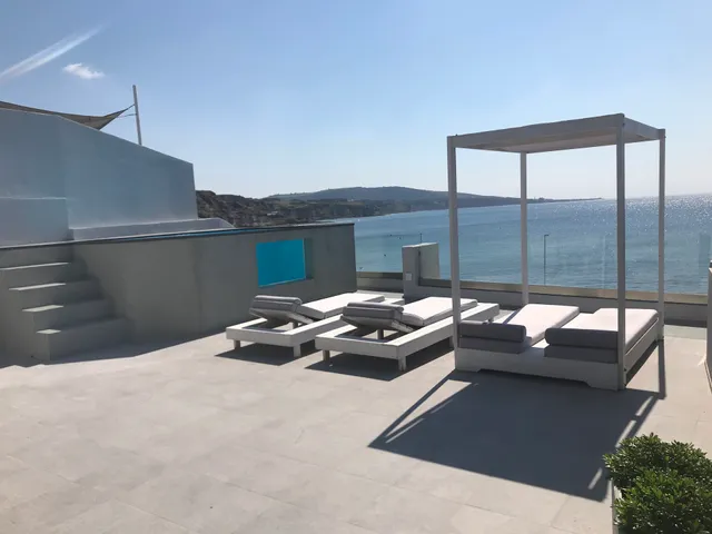 Sublime Villa & Caves