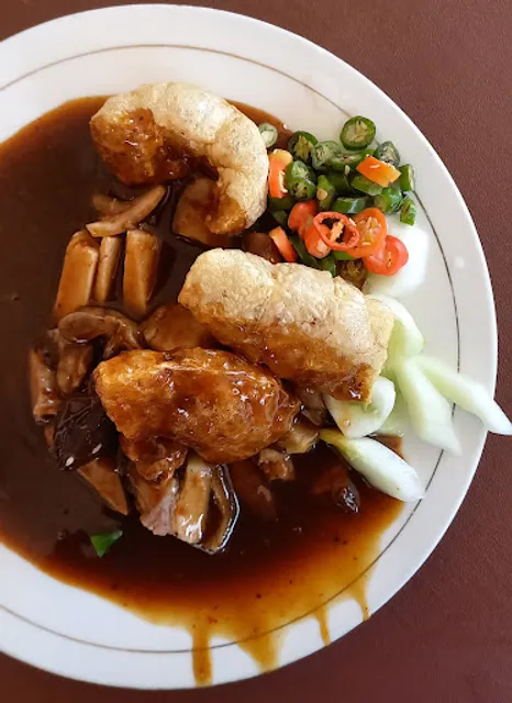 Siobak Khelok Aye Singaraja