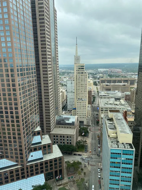 Gables Republic Tower - Dallas