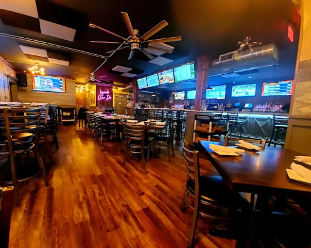 Legends Bar & Grill