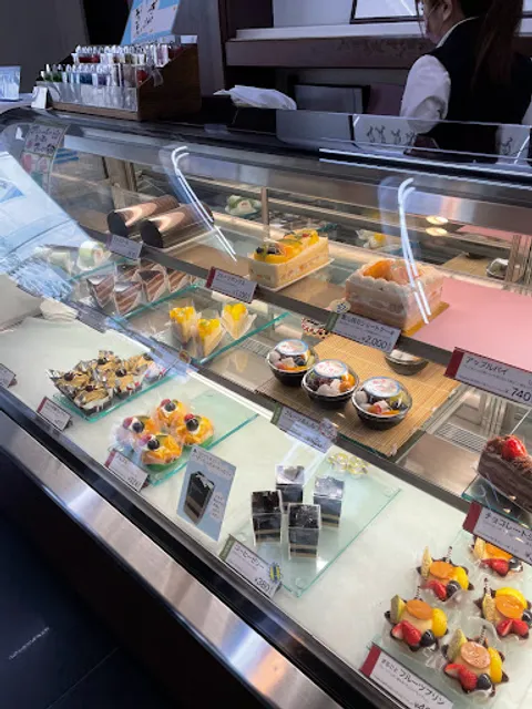 ㈱名物かまど 洋菓子工場