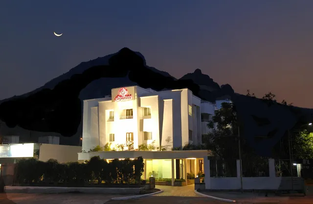 Arpanaa Hotels