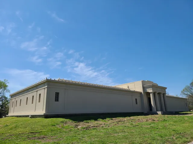 Mausoleum - Original Crypt of Elvis Presley