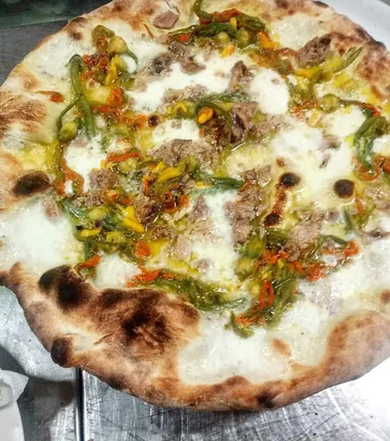 Agrilocanda - Pizzeria " Le Radiche "