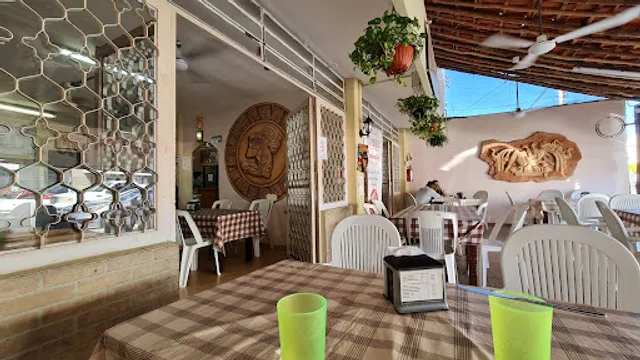 Emara Antojitos Yucatecos