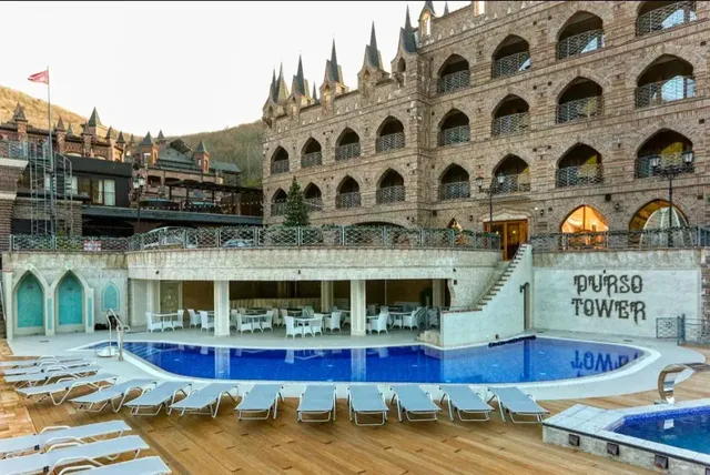 Dyurso Tauer Gostevoy Dom