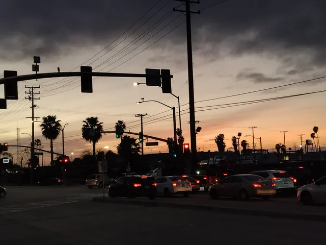 Commerce Retail Center