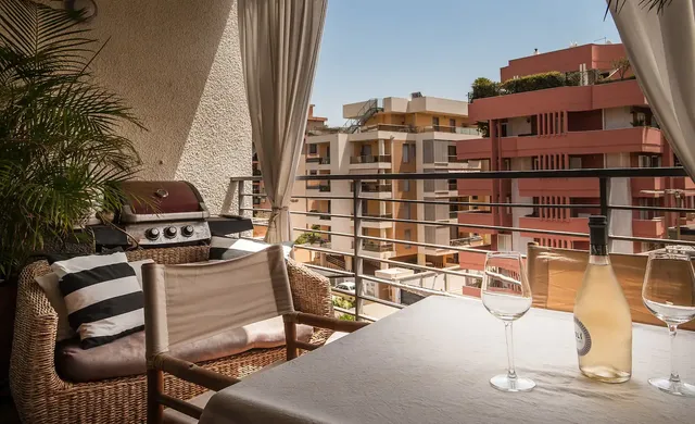 Modern Apartment with lovely balcony IUN Q6922