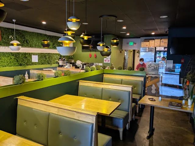 Baby Café Hong Kong Bistro