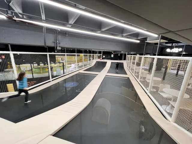 Champion Playground - ESFERA