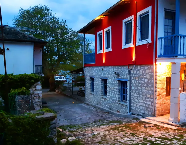 LITTLE ISLAND Resort - το μοναδικό κατάλυμα στο παραμυθένιο νησί της λίμνης των Ιωαννίνων