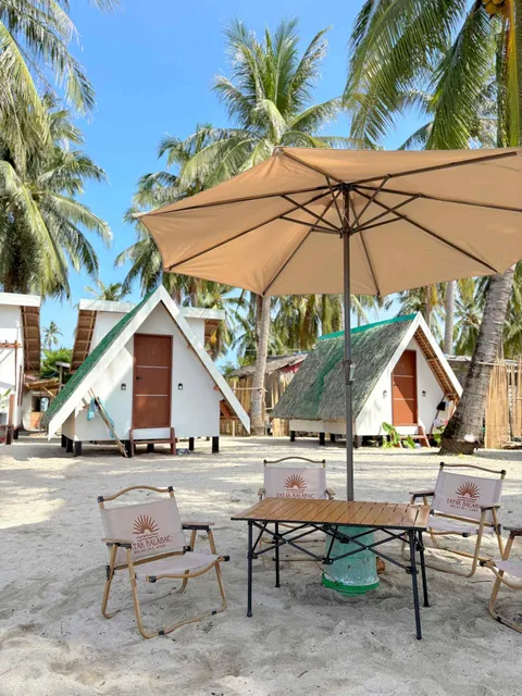 TATAK BALABAC BEACH CAMP