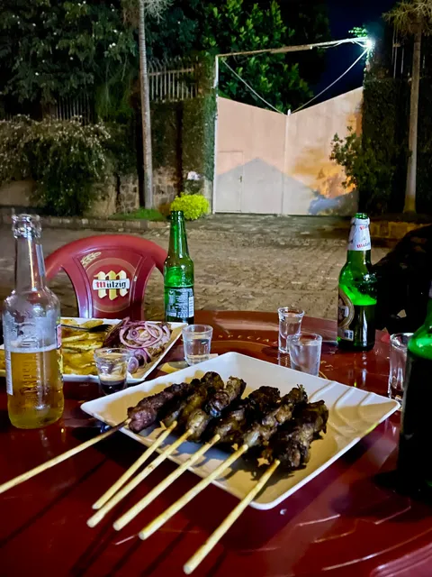 New Trattoria - Container - Rugando