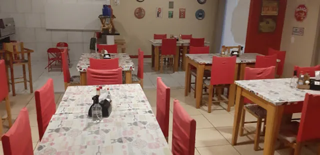 Parada do Jean Lanchonete e Restaurante | Bar | Petiscaria | Cafeteria | Café | Chuleta com Polenta | Pastelaria |